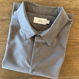 Onia Men's Travel Tech Sport Performance Shirt-Moisture Wick-UPF 50+-Grey-Size L